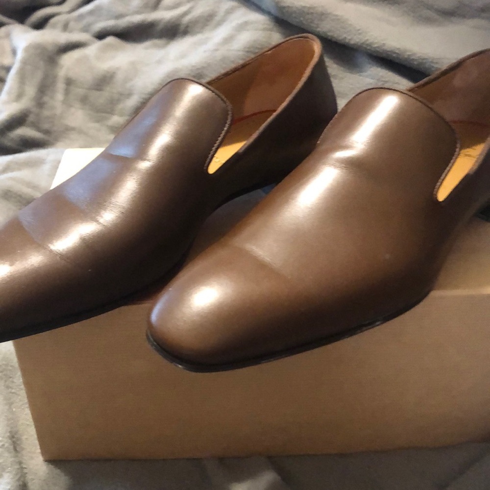 Christain Louboutin Dandelion Flats calf leather Brown